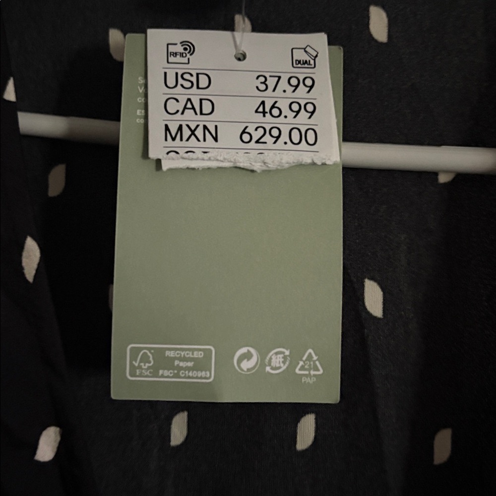 H & M printed long sleeve wrap dress size medium NWT - Picture 5 of 13